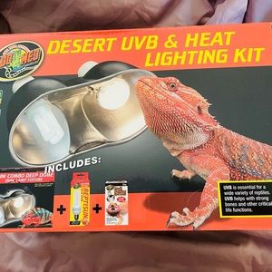 Zoo Med Desert UVB & Heat Reptile Lighting